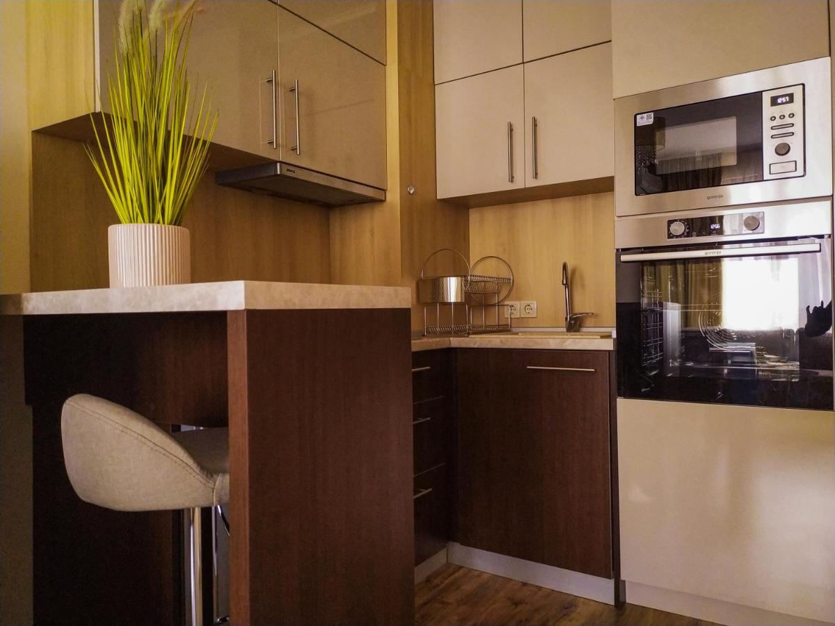 Europroperties Golden Line โกลเดน แซนส์ ภายนอก รูปภาพ